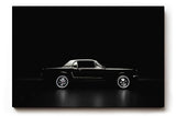 Sinus Art Wandbild 120x80cm Eleganter Oldtimer im minimalistischen Lichtspiel – Symbol für Zeitlosigkeit und Stil