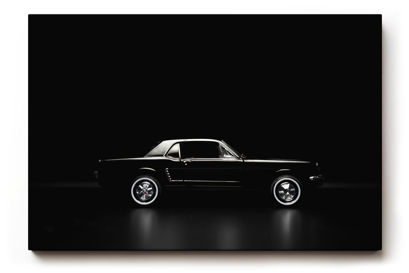 Sinus Art Wandbild 120x80cm Eleganter Oldtimer im minimalistischen Lichtspiel – Symbol für Zeitlosigkeit und Stil