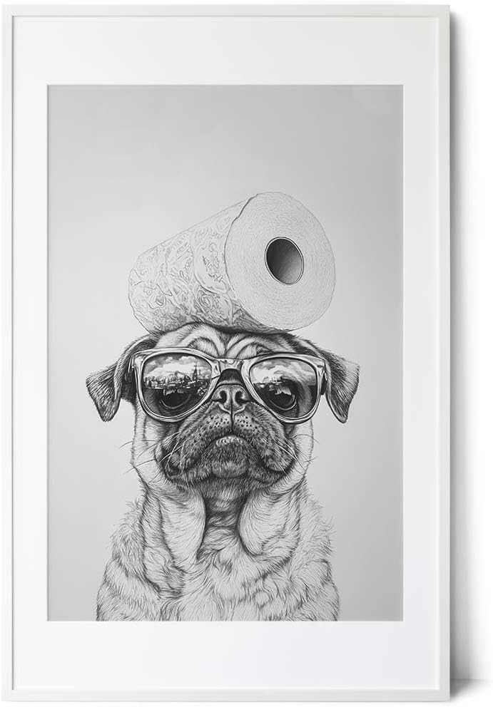 Paul Sinus Poster/Leinwandbild/Rahmenoption – Cooler Mops mit Klopapier – Lustige WC-Deko für dein Badezimmer
