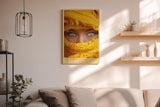 Paul Sinus Wandbild in 40x60cm The Hidden Mystery – Intensives Porträt mit goldenen Augen und gelbem Schal in Nahaufnahme