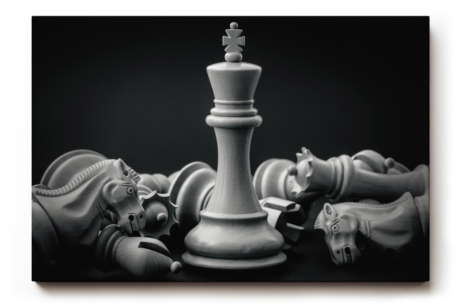 Sinus Art Wandbild 120x80cm Darstellung einer Schachkönigin umgeben von geschlagenen Figuren als Zeichen der Stärke