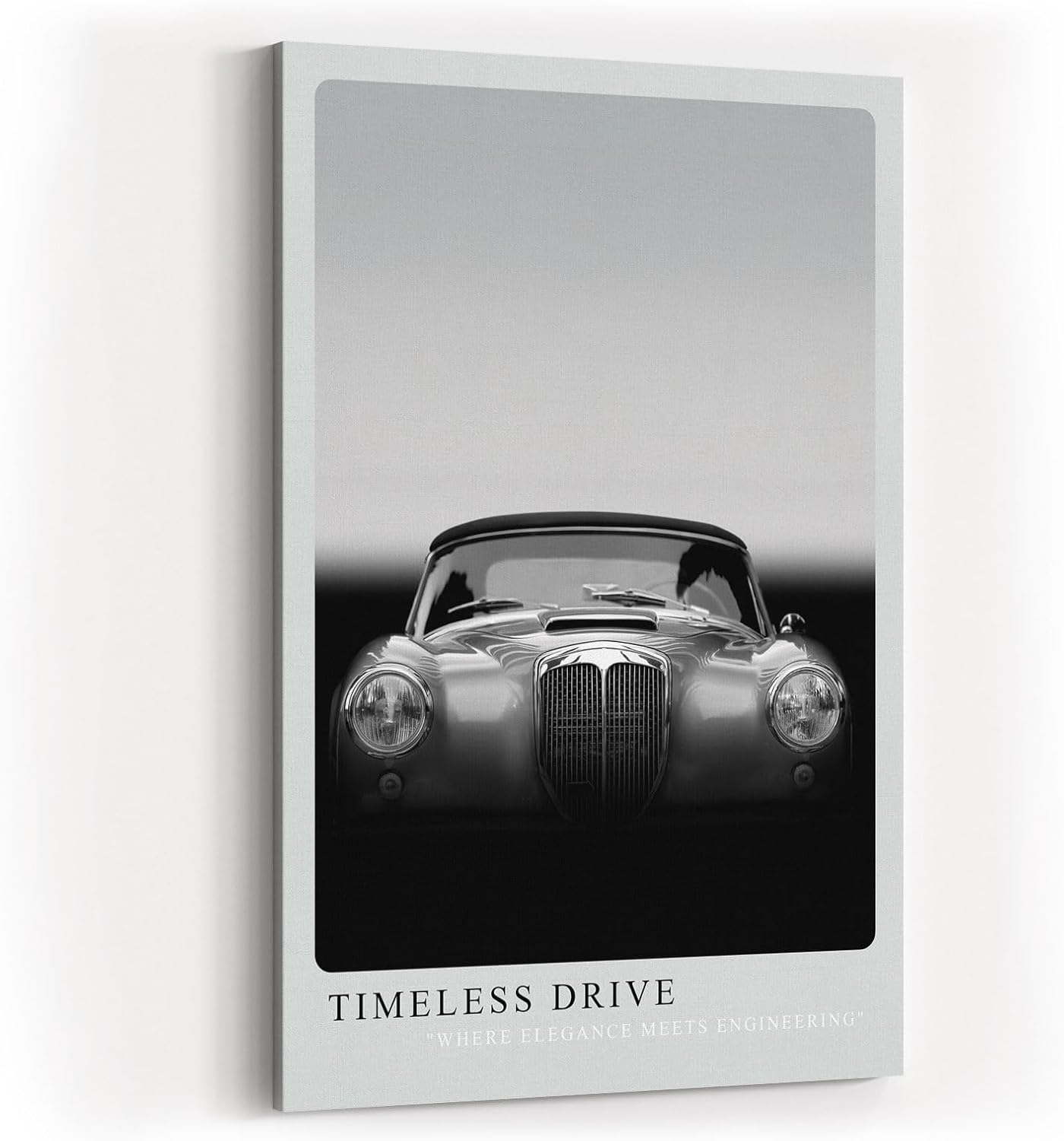Paul Sinus Kunstdruck 40x60cm Timeless Drive mit klassischem Oldtimer in Schwarzweiß