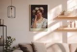 Paul Sinus Wandbild in 40x60cm The Summer Reverie verträumtes Porträt einer jungen Frau mit Blumenkranz vor dunklem Hintergrund