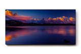 Sinus Art Wandbild 120x80cm Spektakuläre Alpenkulisse mit reflektierendem Wasser und leuchtenden Bergspitzen