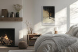 Paul Sinus Leinwandbild 60x90cm Winterstille – Einsamer Baum in verschneiter Landschaft mit dramatischem Himmel und melancholischer Atmosphäre