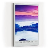 Paul Sinus Kunstdruck 40x60cm Valley of Purple Haze nebelverhüllte Berge in violettem Licht mit mystischer Stimmung und Tiefe