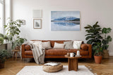 Sinus Art Wandbild 120x80cm Ruhige Alpenlandschaft mit schneebedeckten Bergen und klarer Wasserfläche