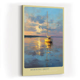 Paul Sinus Wandbild in 40x60cm Segelboot im Morgenlicht auf ruhigem Wasser – maritimes Kunstwerk mit goldener Reflexion und sanftem Himmel