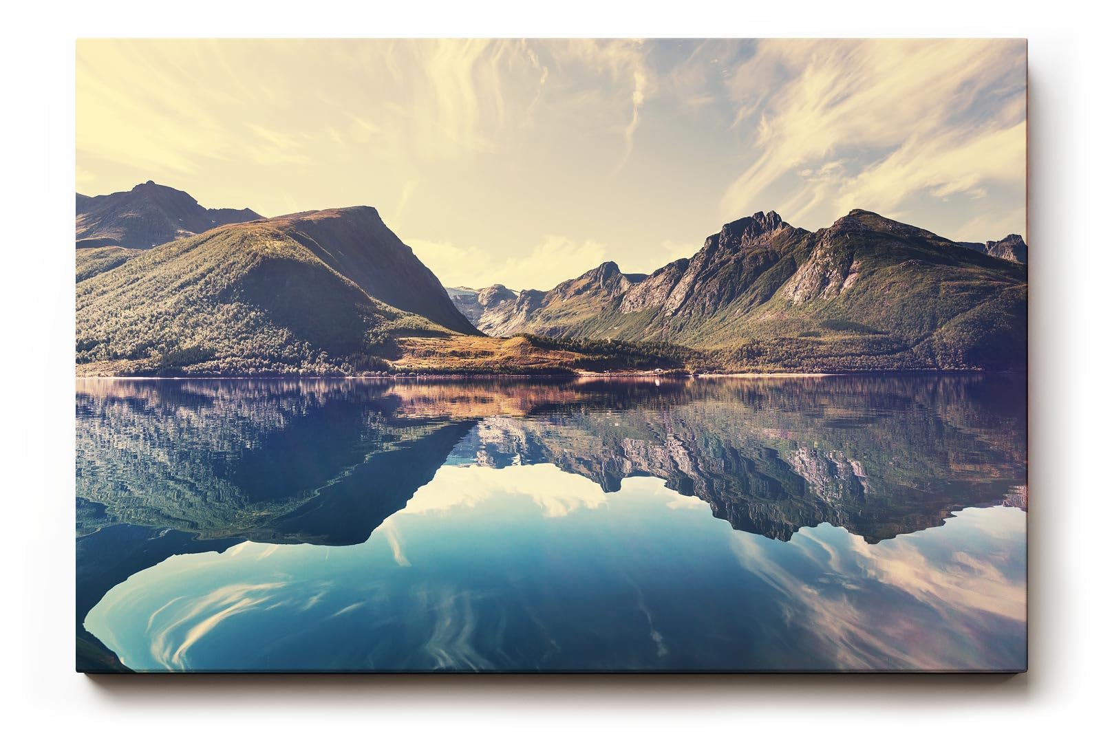 Sinus Art Wandbild 120x80cm Berge und Himmel spiegeln sich perfekt in einem ruhigen klaren See vor beeindruckender Kulisse