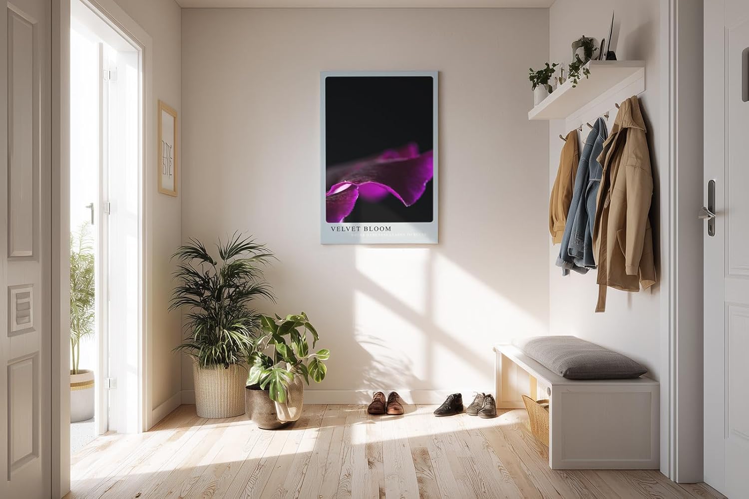 Paul Sinus Kunstdruck 40x60cm Velvet Bloom – samtige Blütenform in dunklem Violett auf Schwarz