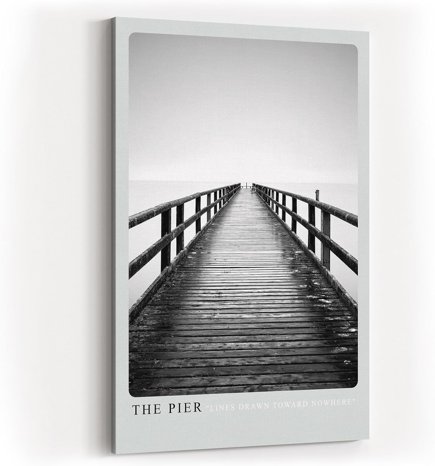 Paul Sinus Kunstdruck 40x60cm Pier Steg Schwarzweiß Minimalismus Fotografie Meer Horizont