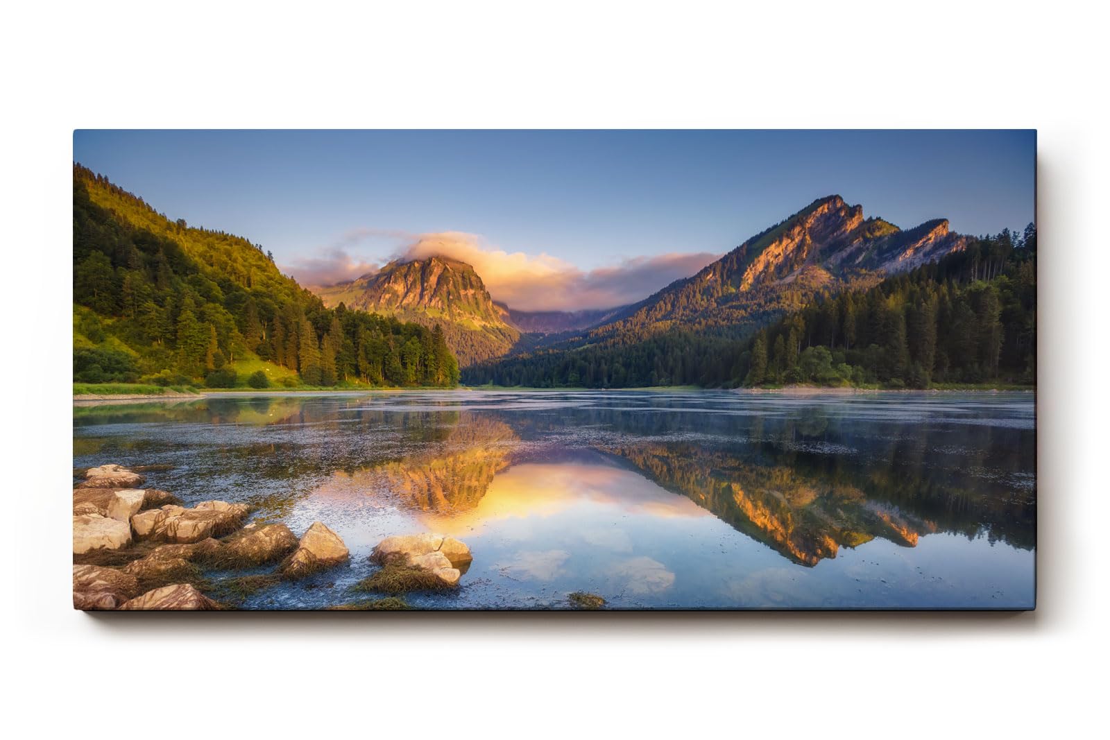 Sinus Art Wandbild 120x80cm Faszinierende Berglandschaft mit ruhigem See und perfekter Spiegelung für harmonische Raumwirkung