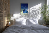 Paul Sinus Kunstdruck 40x60cm Island Stillness Blaues Boot auf weißem Sandstrand mit Palme und Meer