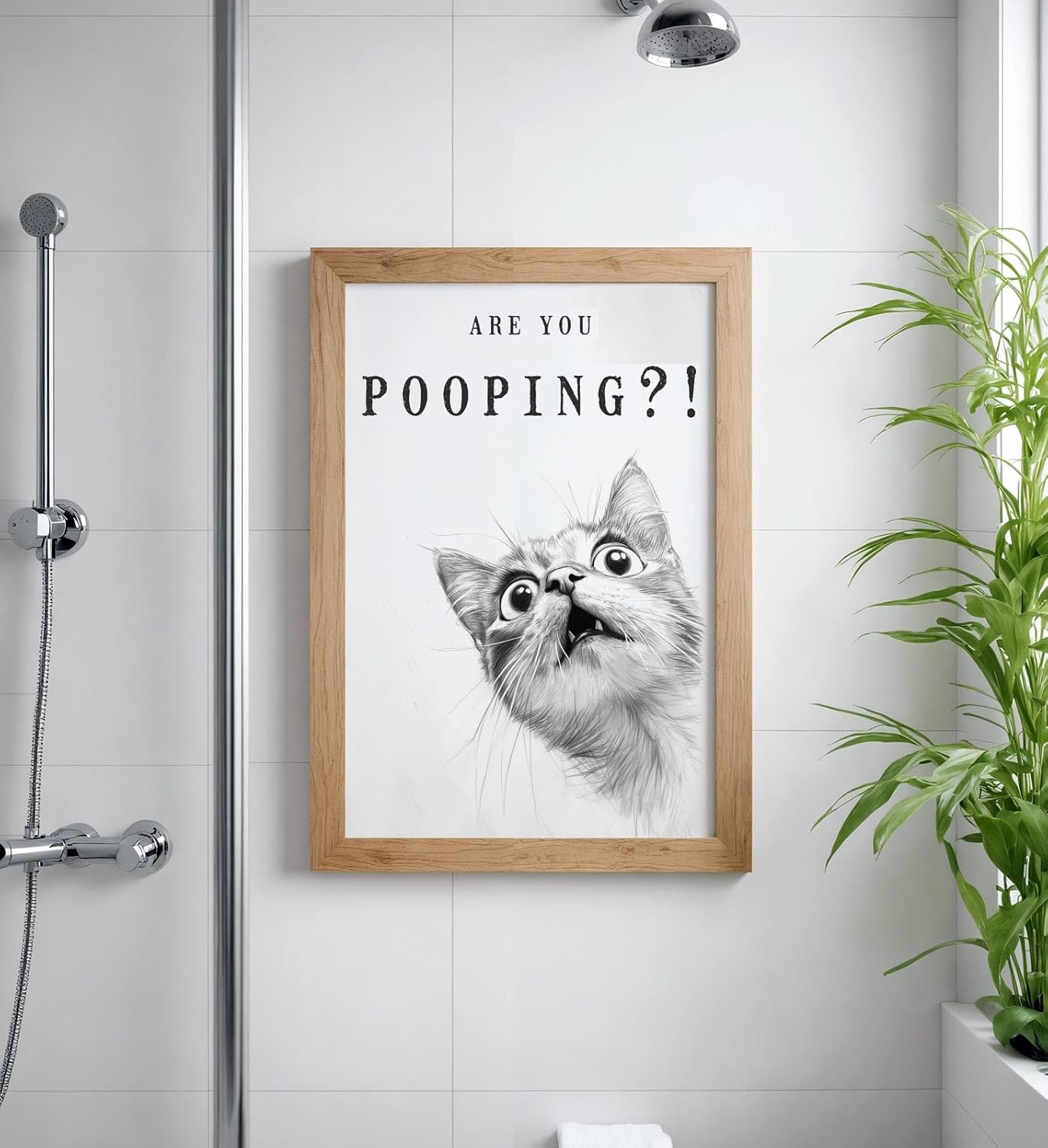 Paul Sinus Poster/Leinwandbild/Rahmenoption Lustiges Katzenbild – Freche Klo-Deko fürs Gäste-WC – Perfekt für Humorvolle