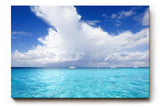Sinus Art Wandbild 120x80cm Weitläufiger Horizont mit türkisfarbenem Wasser und dramatischer Wolkenbildung