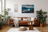 Sinus Art Wandbild 120x80cm Beeindruckende Aussicht auf norwegisches Fjordtal mit mutiger Person auf Felsvorsprung