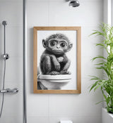 Paul Sinus Poster/Leinwandbild/Rahmenoption – Nachdenklicher Affe auf Toilette – Lustige WC-Deko für dein Badezimmer