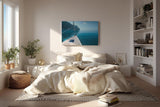 Sinus Art Wandbild 120x80cm Ruhiger Ausblick von einem Segelboot über das glitzernde Wasser zur felsigen Küste