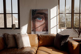 Paul Sinus Wandbild in 40x60cm The Eye of the Current – fesselndes Unterwasser-Augenporträt mit intensiver Farbund Detailwirkung für moderne Raumgestaltung
