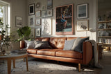 Paul Sinus Wandbild in 40x60cm Frau in blauem Kleid an Bar – modernes Porträt mit urbanem Flair