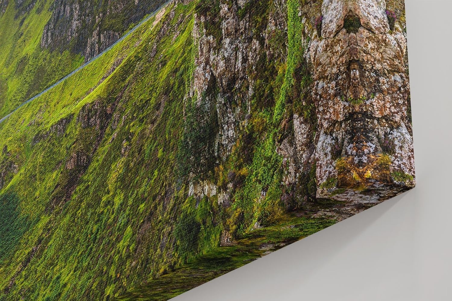 Sinus Art Wandbild 120x80cm Atemberaubende Hügellandschaft mit kontrastreichem Spiel aus Licht und Schatten