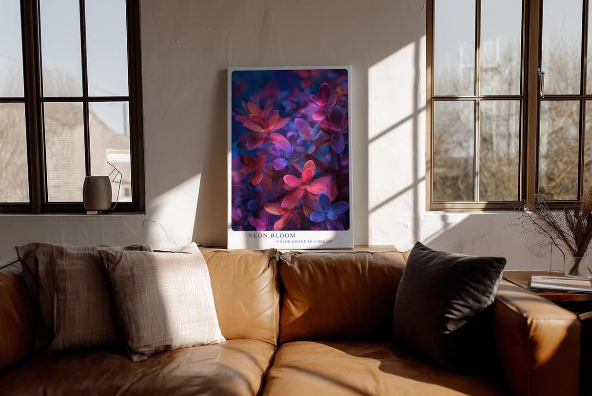 Paul Sinus Wandbild in 40x60cm Neon Bloom – leuchtende Pflanzenblätter in intensiven Neonfarben für moderne Raumgestaltung