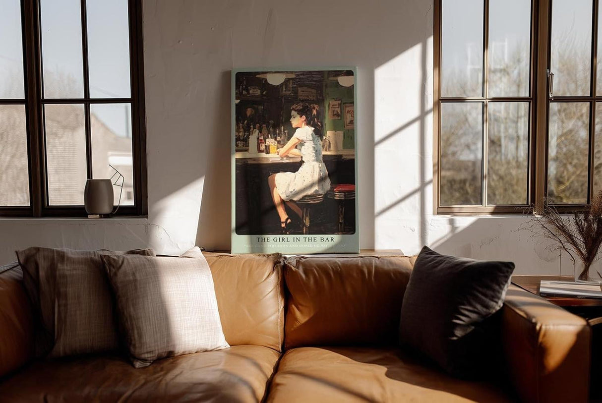 Paul Sinus Wandbild in 40x60cm The Girl in the Bar nostalgische Szene einer Frau an der Bar in Bilder Stil für stilvolle Raumgestaltung