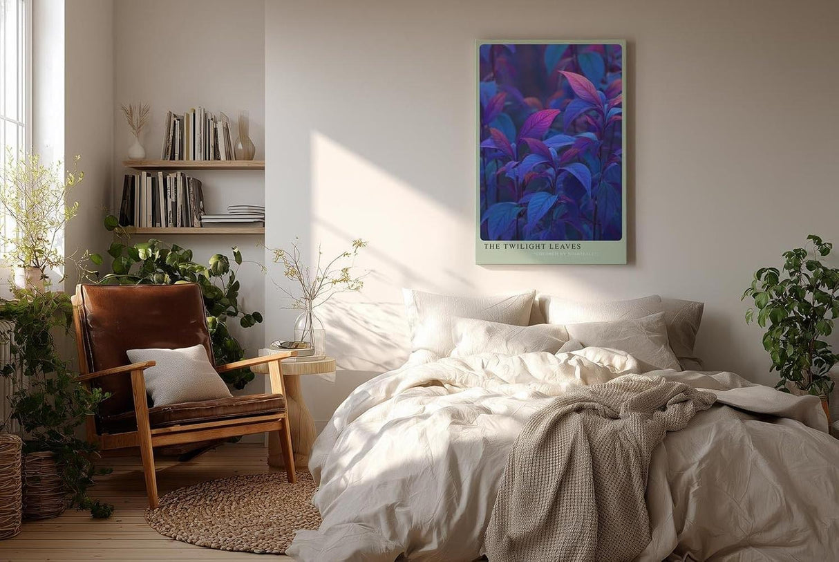 Paul Sinus Wandbild in 40x60cm The Twilight Leaves – Intensiv gefärbte Pflanzenblätter in Blauund Lilatönen, inspiriert vom Zauber der Dämmerung