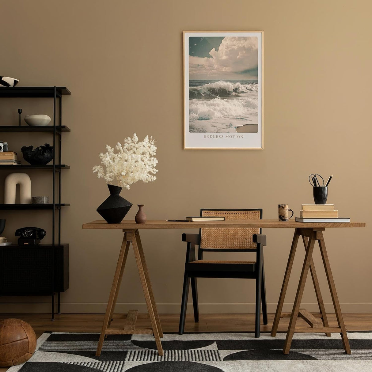 Paul Sinus Leinwandbild 80x120cm Endlose Bewegung – Sanfte Meereswellen am Strand mit verträumtem Himmel in nostalgischer Farbgebung