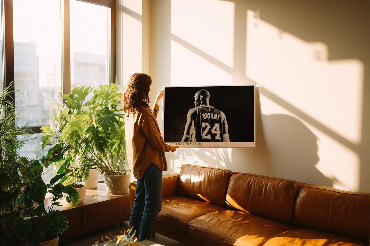 Paul Sinus Wandbild 120x80cm Basketball Legende Nummer 24 Sportkunst schwarz weiß modernes Athleten Motiv dynamische Sport Wanddekoration für Wohnzimmer Fitnessraum Büro