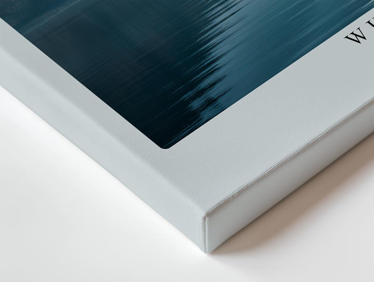 Paul Sinus Wandbild 120x80cm Baum am stillen See Nebel Gebirgslandschaft ruhige Naturfotografie minimalistische Wanddekoration fuer Wohnzimmer Büro