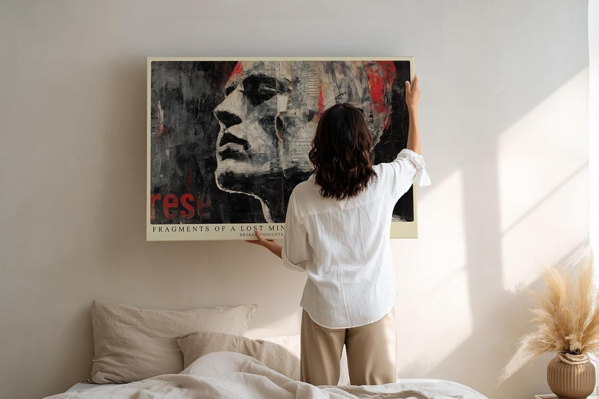 Paul Sinus Wandbild 120x80cm Fragmentiertes Männerporträt – Moderne Collagekunst mit Zeitungsstruktur und urbaner Ästhetik