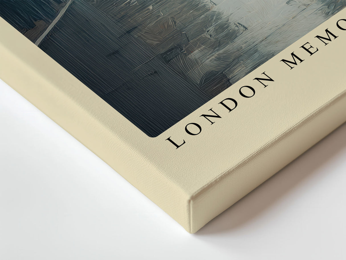 Paul Sinus Wandbild London Memories in the Mist – Frau mit Mantel im Nebel von London