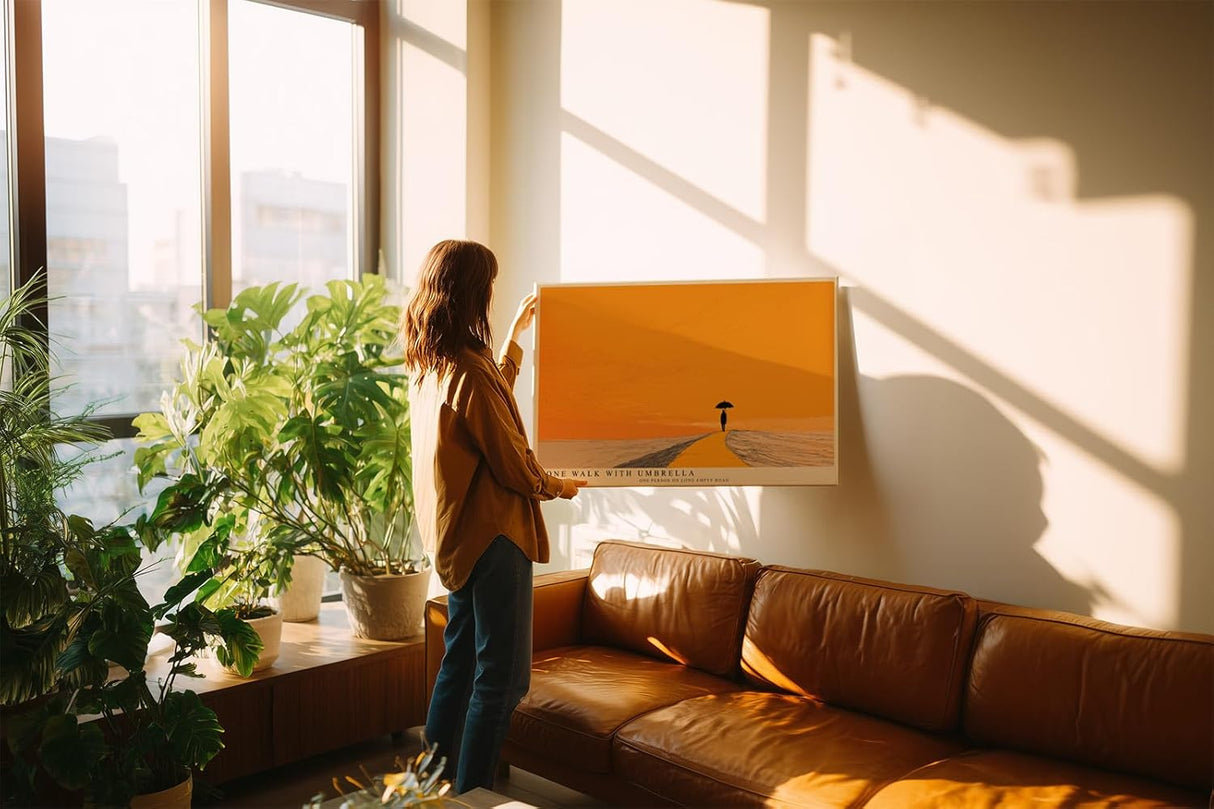 Paul Sinus Wandbild 120x80cm minimalistische Landschaft mit Person und Regenschirm moderne Illustration in warmem orange ruhiges Kunstposter fuer Wohnzimmer Schlafzimmer Büro Flur
