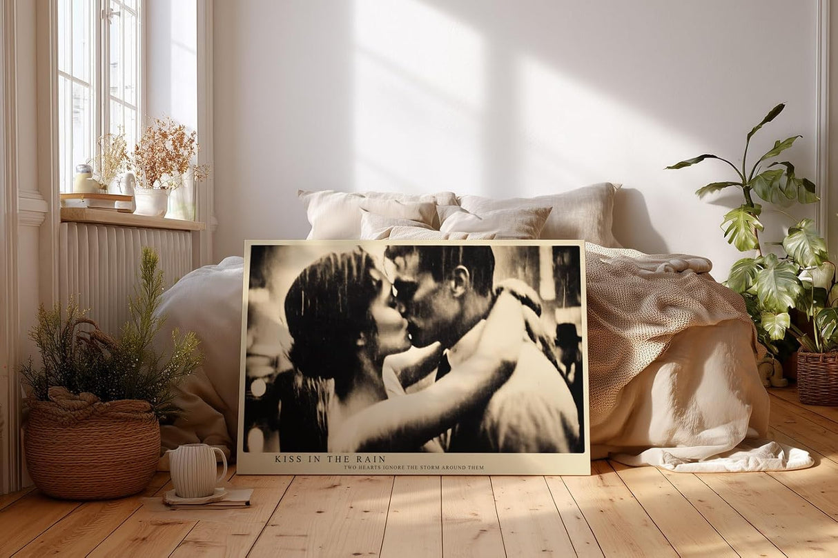 Paul Sinus Wandbild 120x80cm Paar Kuss im Regen Romantische Szene Vintage Fotokunst Schwarz Weiss Liebesmotiv