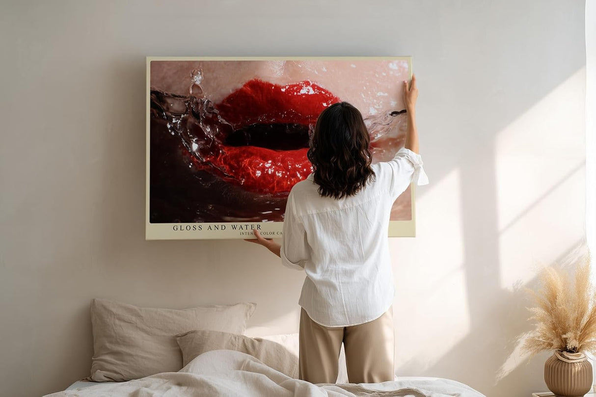 Paul Sinus Wandbild 120x80cm rote Lippen Splash Fotokunst moderner Beauty Style mit Wasser Bewegung glamouröses Kunstbild für Wohnzimmer Studio