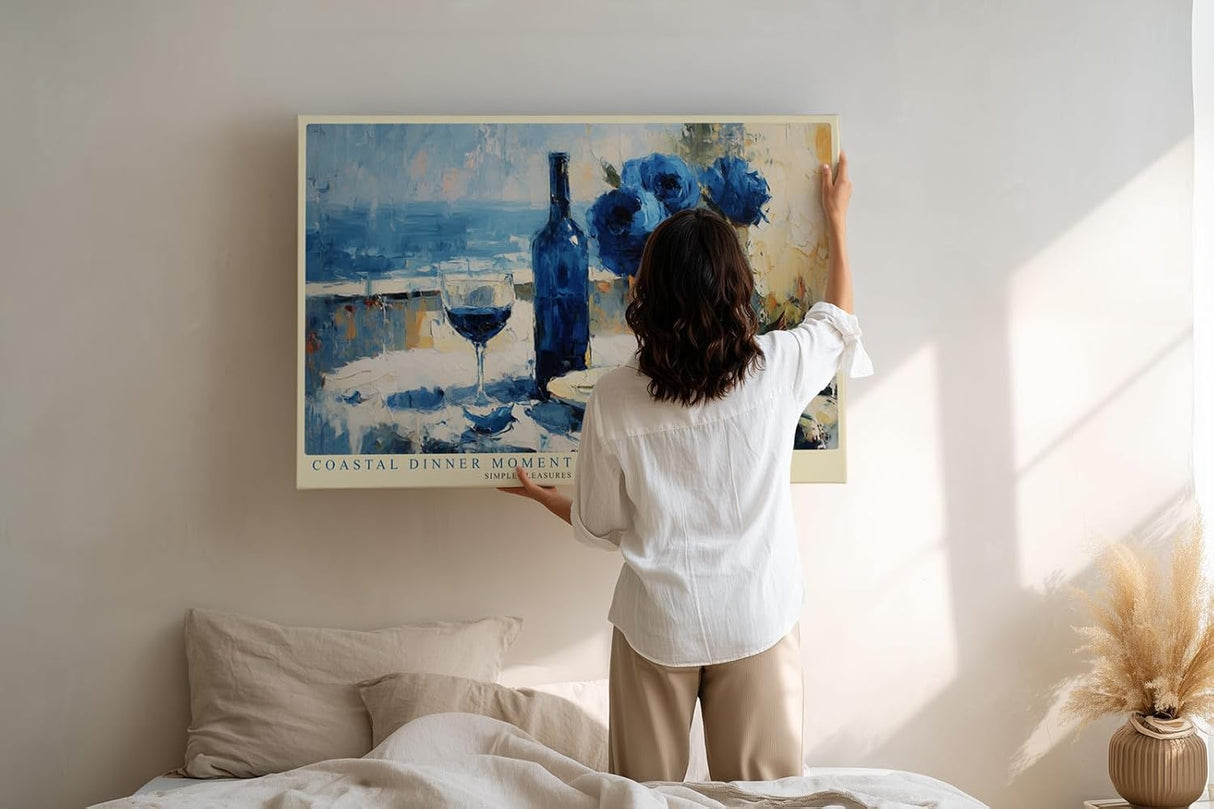 Paul Sinus Wandbild 120x80cm Stillleben Weinflasche Rosen modern blau weiss mediterrane Malerei Kunstdruck grosses Kunstbild elegante Wanddekoration fuer Wohnzimmer Esszimmer Kueche Büro