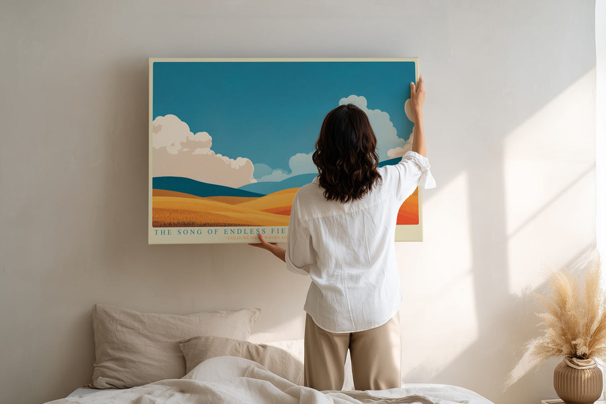 Paul Sinus Wandbild The Song of Endless Fields Poetische Landschaft mit weitem Horizont und goldenem Feld unter blauem Himmel – Sinnbild für Freiheit und Stille.