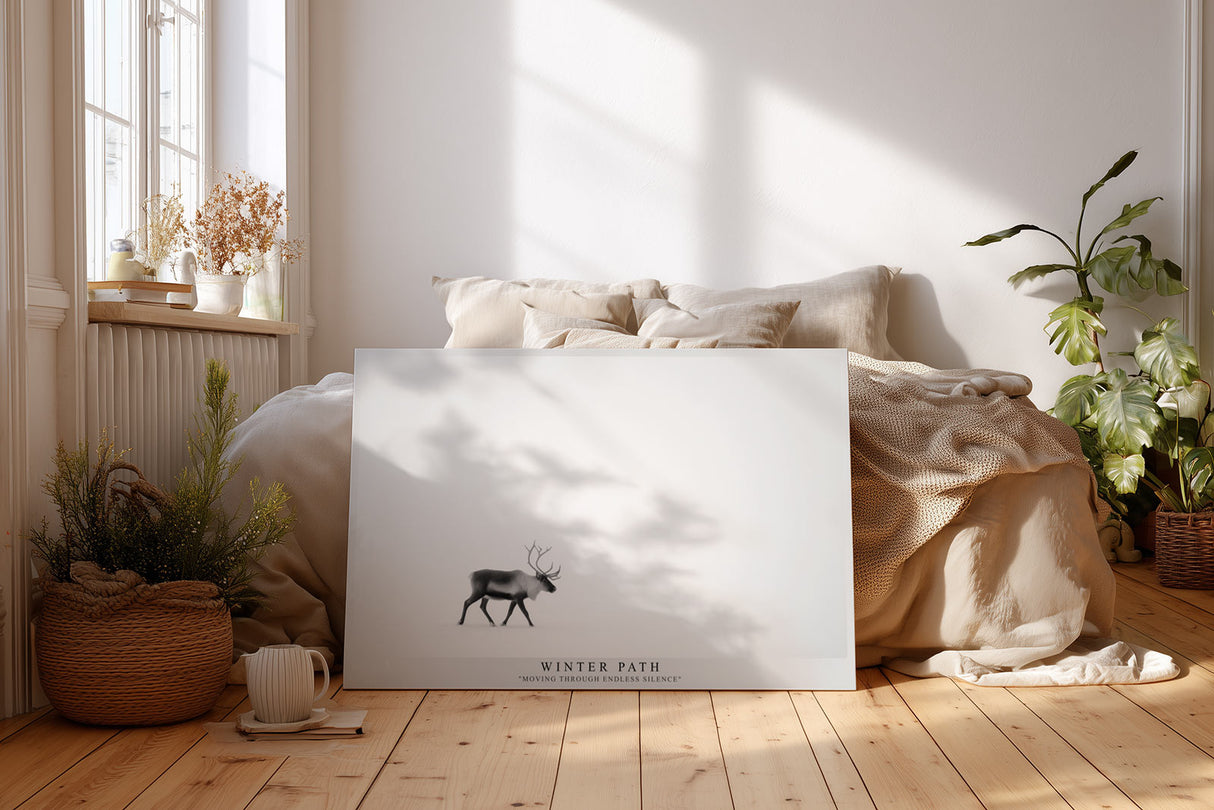 Paul Sinus Wandbild Winter Path minimalistisches Naturmotiv mit Hirsch im Schnee für moderne Wohnräume voller Ruhe und Klarheit