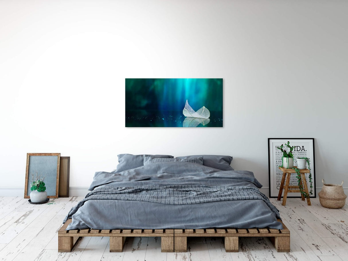 shutterstock_1029171697pAbfP7QcJ04qg_1280x1280.jpg