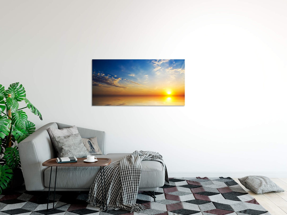 shutterstock_112526165FpMfXNPHjKcBN_1280x1280.jpg