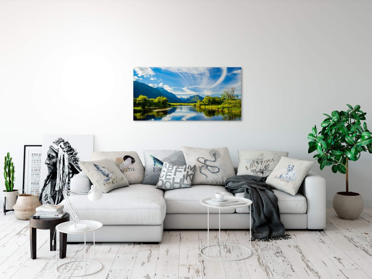 shutterstock_1706227852dFjRZlP7drnpO_1280x1280.jpg