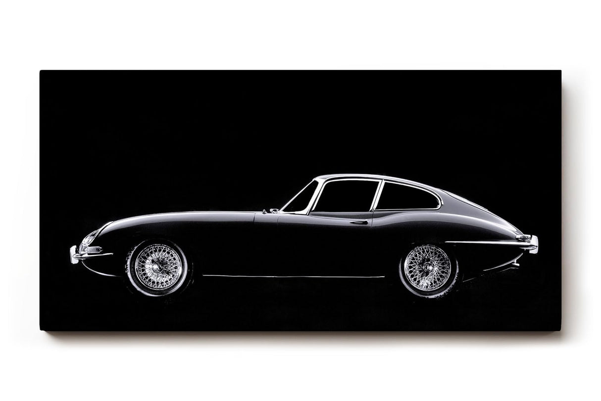 Sinus Art Wandbild 120x80cm Stilvolles Seitenprofil eines Oldtimers im Studio-Look – minimalistisch und ausdrucksstark gehalten