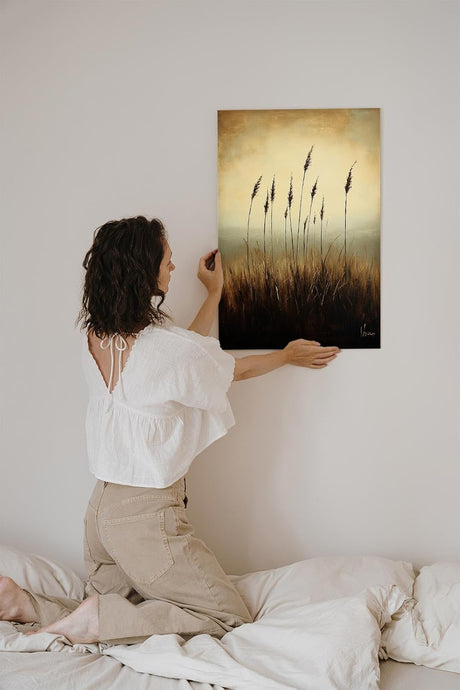 Paul Sinus 60x90cm Wandbild Gräser im Abendlicht – Naturstille in warmem Licht mit floraler Blume