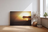 Sinus Art Wandbild 120x80cm Ruhiger Küstenstreifen im goldenen Abendlicht – meditativ, weit und beruhigend