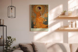 Paul Sinus Wandbild in 40x60cm The Sun's Favorite mit eleganter Frau in goldener Robe vor floralem Hintergrund für luxuriöse Wandgestaltung