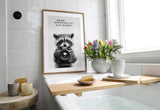 Paul Sinus Poster/Leinwandbild/Rahmenoption Lustiges Waschbärbild – Witzige Klo-Deko fürs Gäste-WC – Perfekt für Humorvolle