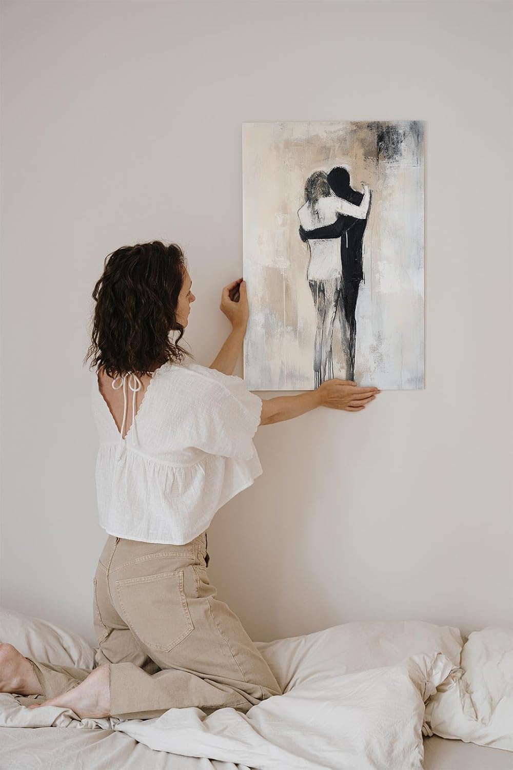 Paul Sinus 60x90cm Wandbild Tiefe Berührung – Emotionales Fokuskunstwerk inniger Umarmung auf Leinwand und Holzrahmen
