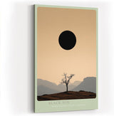 Paul Sinus Wandbild in 40x60cm Schwarze Sonne über karger Landschaft mit Baum und Gebirgssilhouette