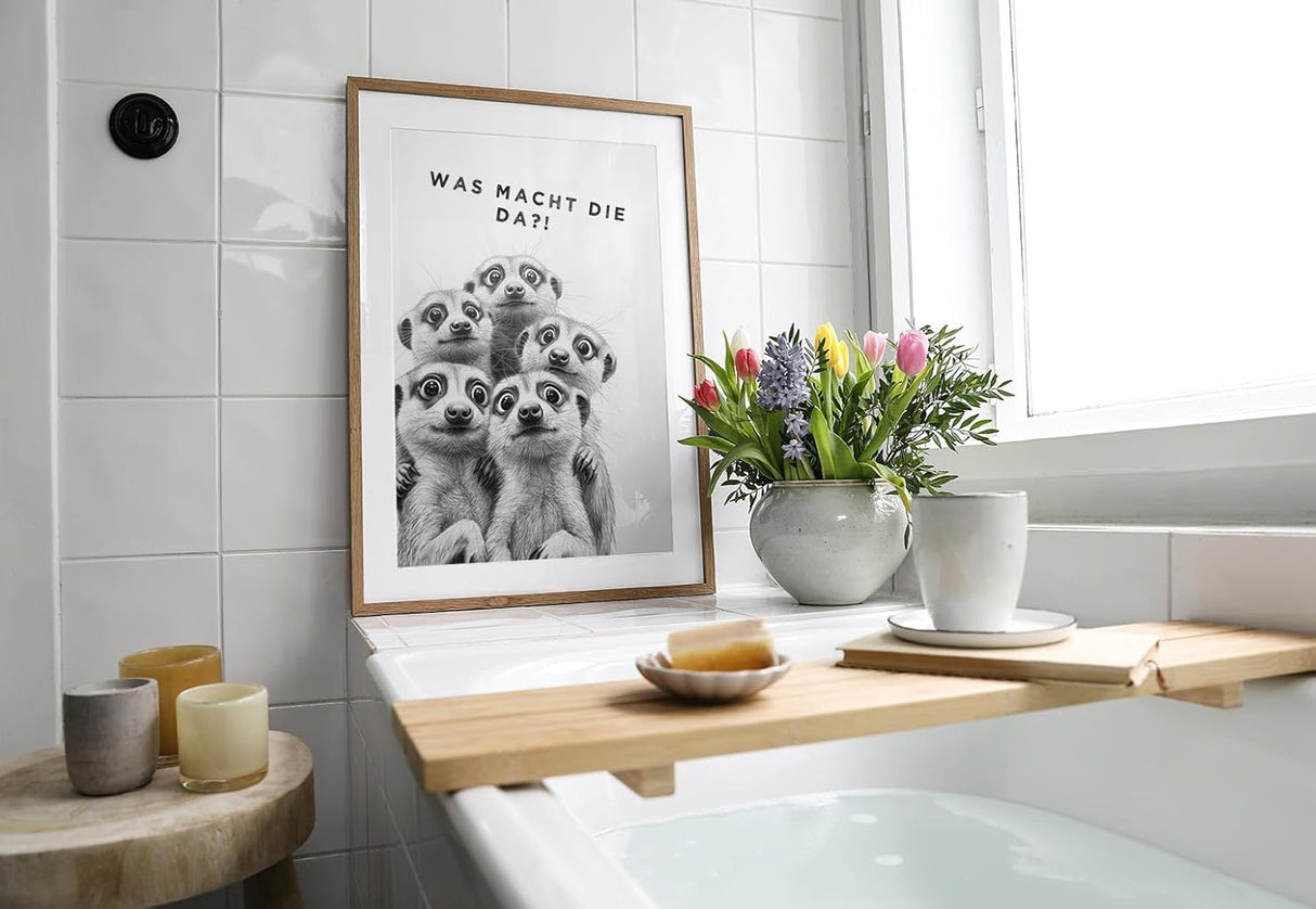 Paul Sinus Poster/Leinwandbild/Rahmenoption Lustiges Erdmännchenbild – Witzige Klo-Deko fürs Gäste-WC – Perfekt für Spaßvögel